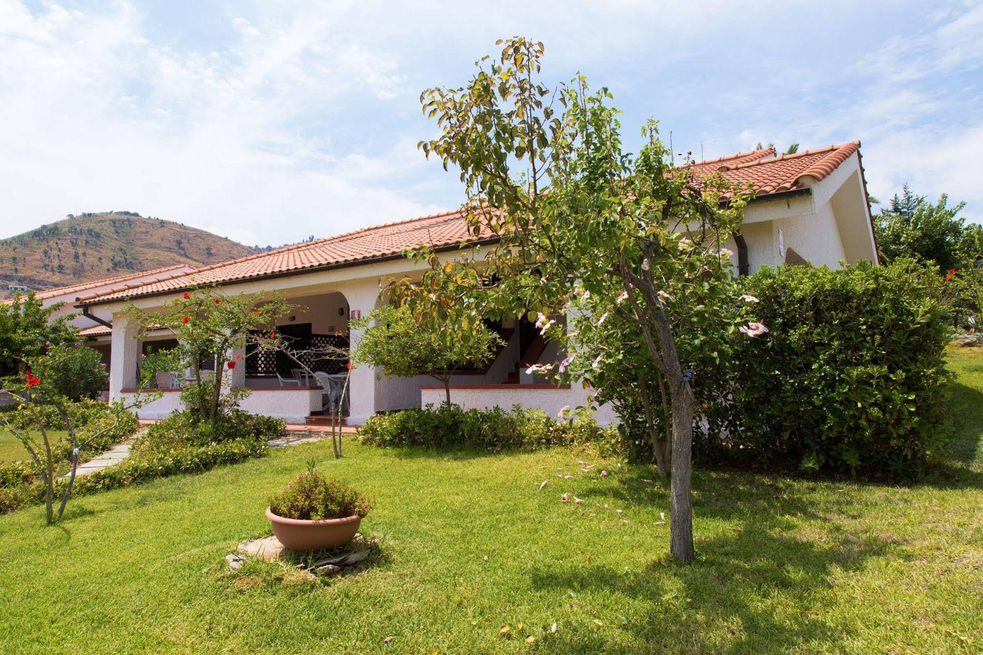 Cefalu Resort - Sporting Club מראה חיצוני תמונה