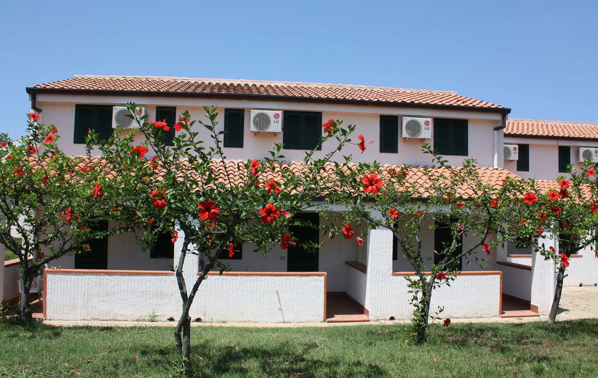 Cefalu Resort - Sporting Club מראה חיצוני תמונה